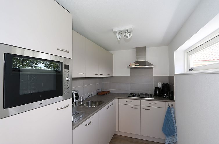 Vakantiehuis Zonnedorp 7, "De Meerpaal"