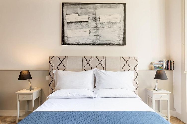 The Bluehostel