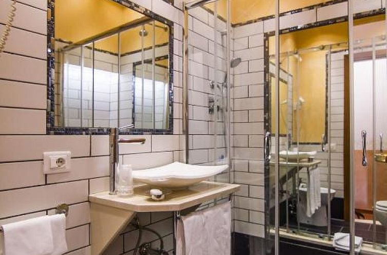 Hotel Verona Rome