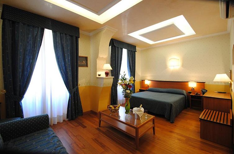 Hotel Verona Rome