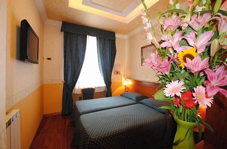 Hotel Verona Rome