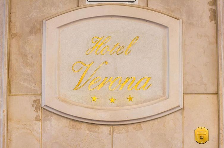 Hotel Verona Rome