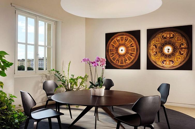Palazzo Montemartini Rome, A Radisson Collection Hotel