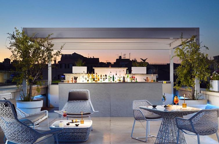 Palazzo Montemartini Rome, A Radisson Collection Hotel