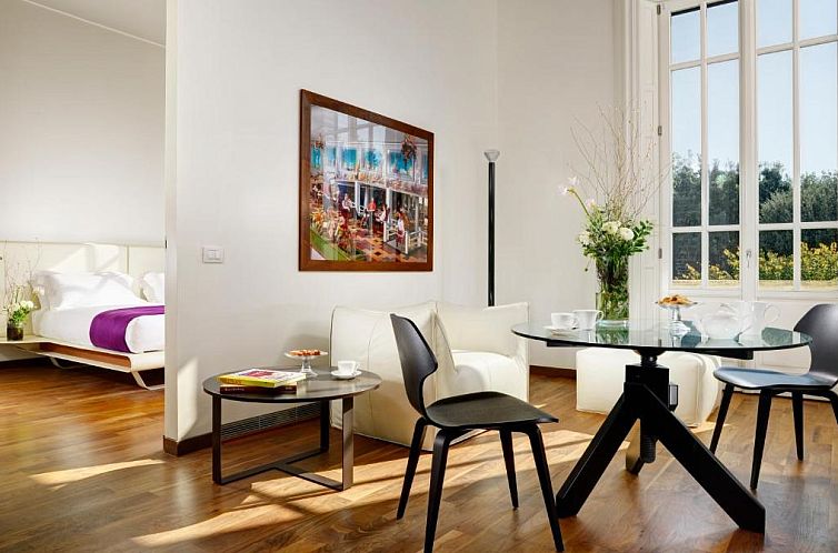 Palazzo Montemartini Rome, A Radisson Collection Hotel