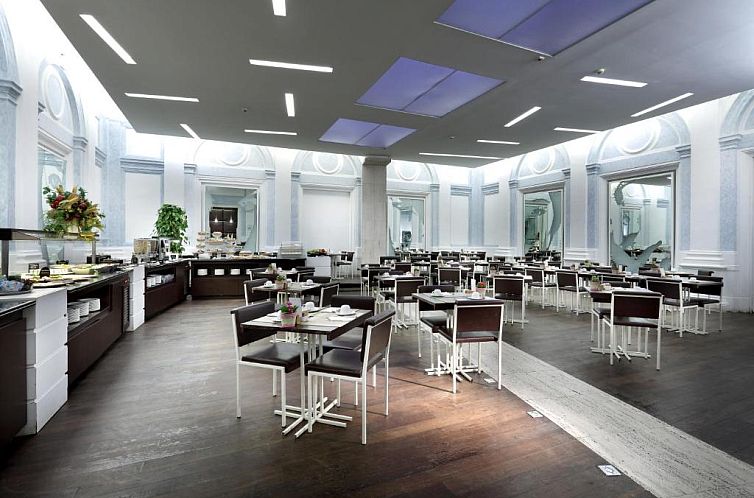 Exe International Palace