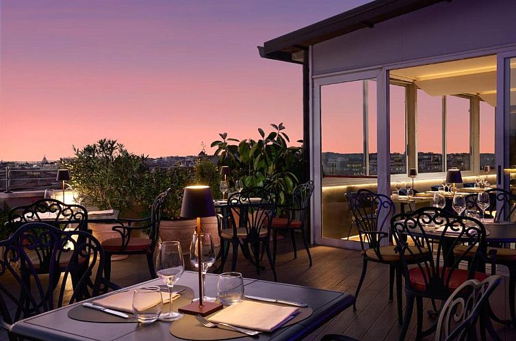 Marcella Royal Hotel - Rooftop Garden