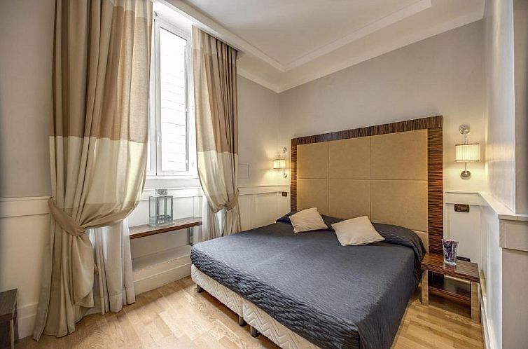 939 Hotel
