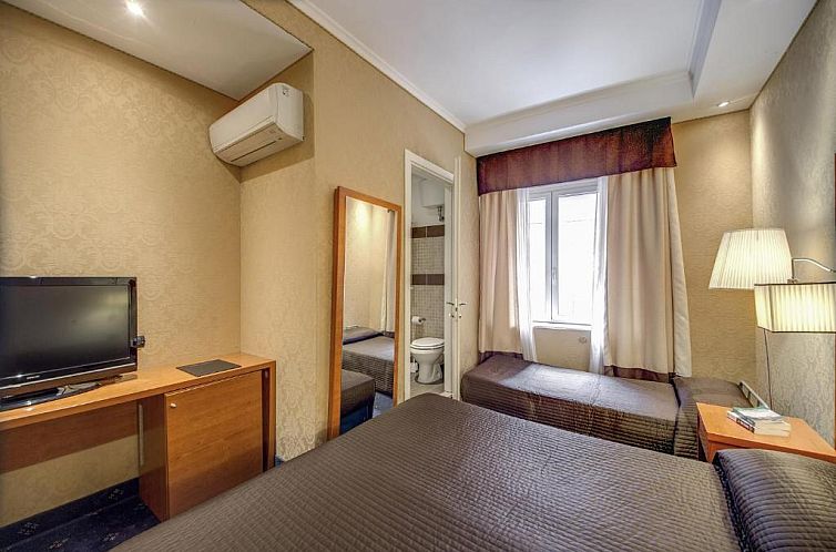 939 Hotel