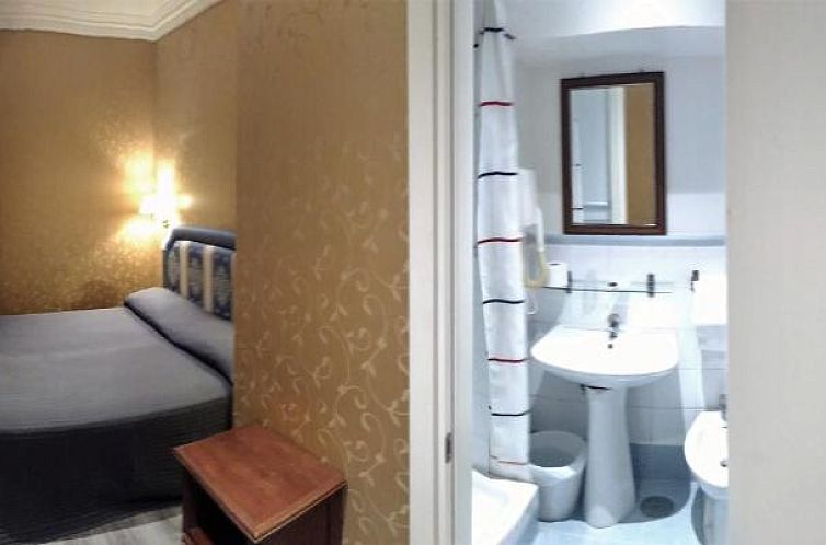 939 Hotel