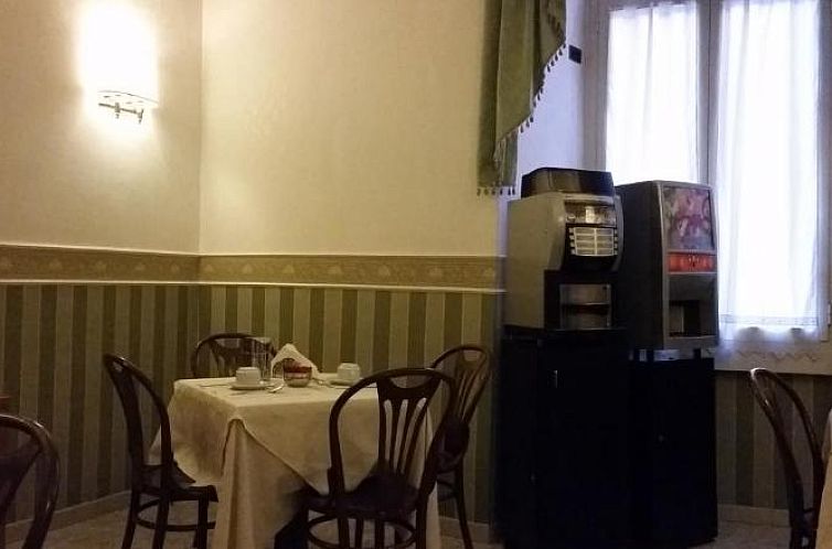 Hotel Teti
