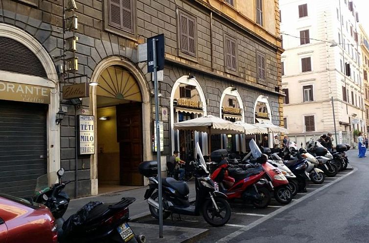 Hotel Teti