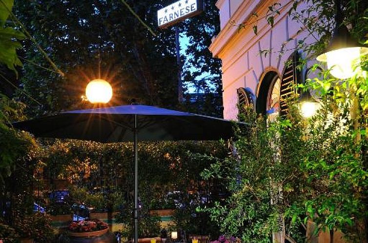 Hotel Farnese