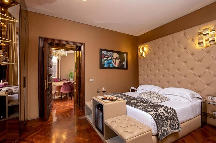 The Inn at the Spanish Steps