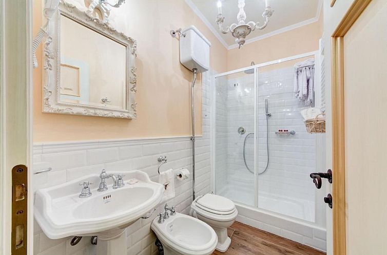 Lunaria Suites Rome Vaticano