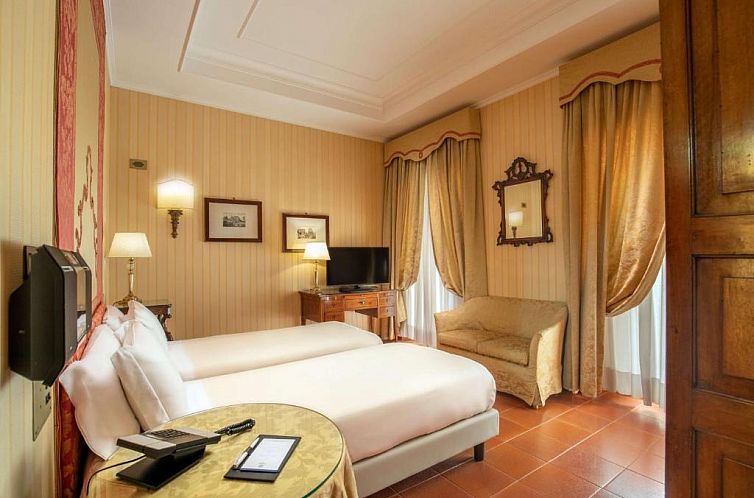 Hotel Canada