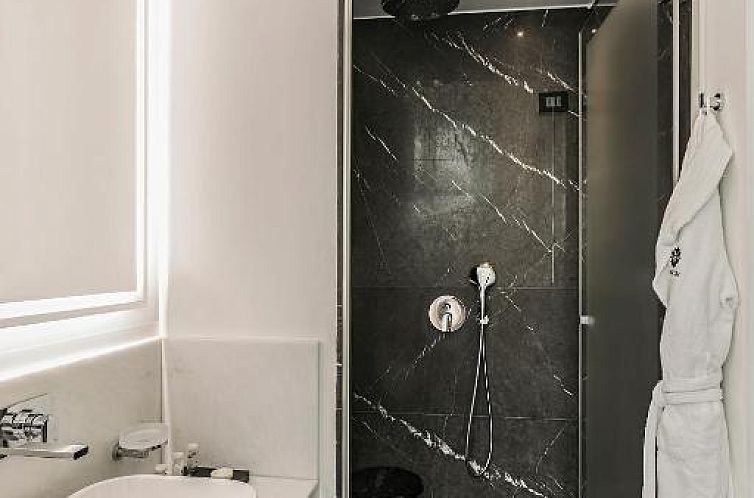 Corso 281 Luxury Suites
