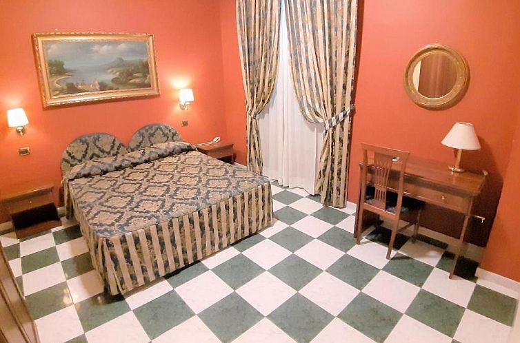 Hotel Mariano