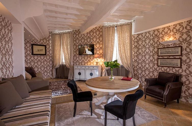 The Inn At The Roman Forum