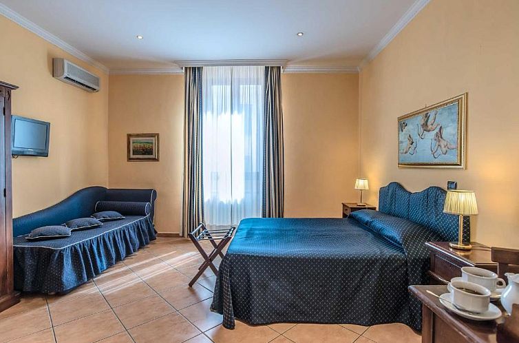 Unterkunft 60092365 - Appartement Latium / Rom - Hotel Caracciolo