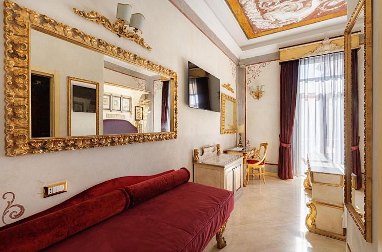 Hotel Romanico Palace
