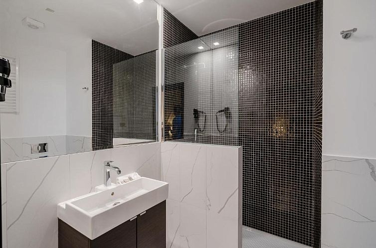 Deseo Home