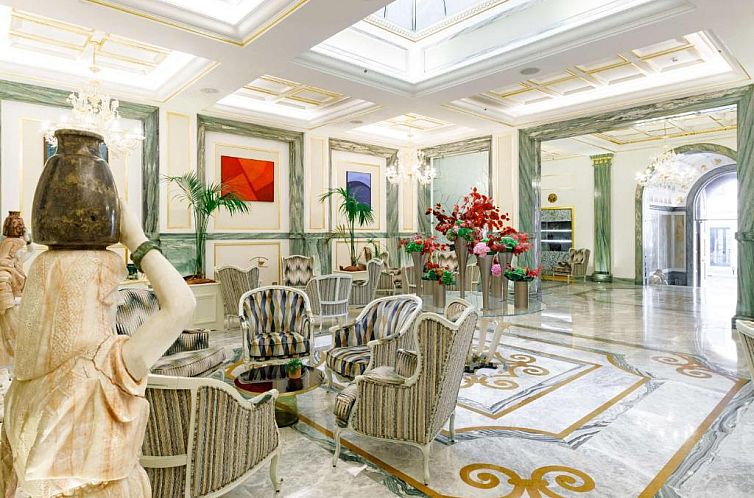 Aleph Rome Hotel, Curio Collection By Hilton