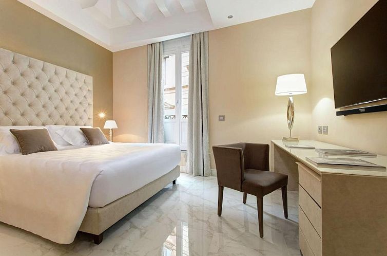 Aleph Rome Hotel, Curio Collection By Hilton