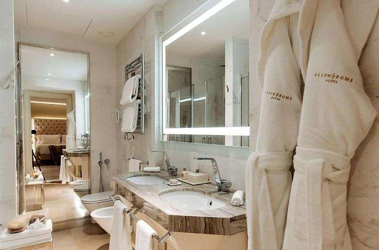 Aleph Rome Hotel, Curio Collection By Hilton