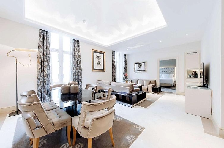 Aleph Rome Hotel, Curio Collection By Hilton