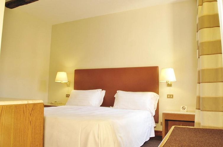 Hotel Albergo Santa Chiara