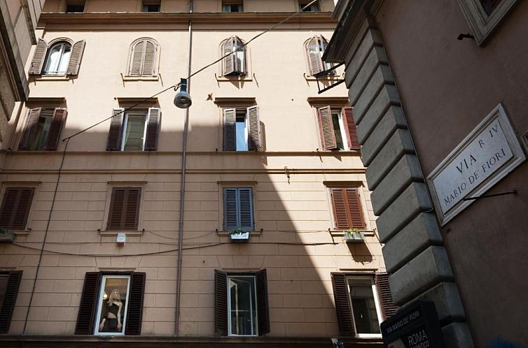 iRooms - Spanish Steps
