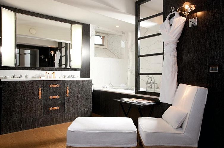 Portrait Roma - Lungarno Collection