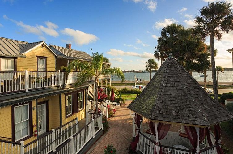 Bayfront Marin House