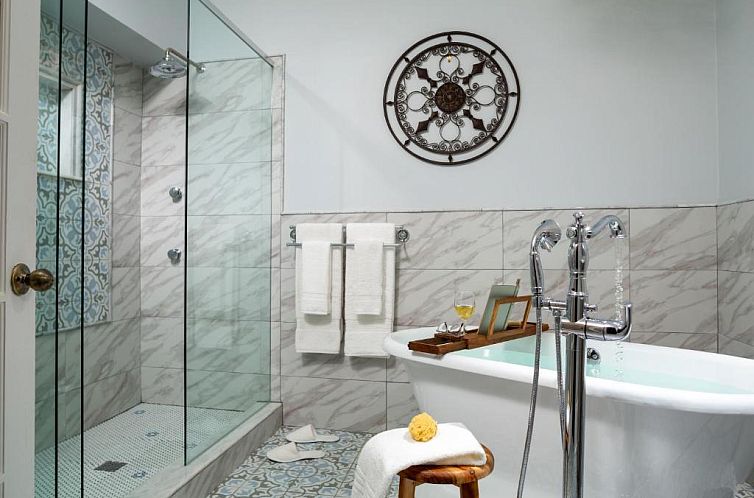 Bayfront Marin House