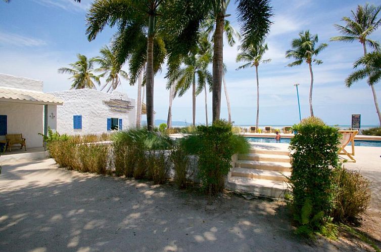 Lime & Soda Beachfront Resort