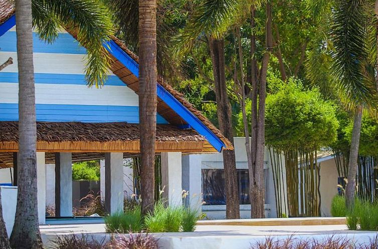 Lime & Soda Beachfront Resort