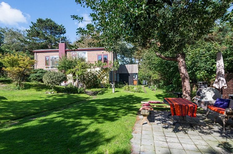 Ferienhaus De Grote Beer in Westenschouwen mit grossem Garten in Schouwen-Duiveland, Zeeland.