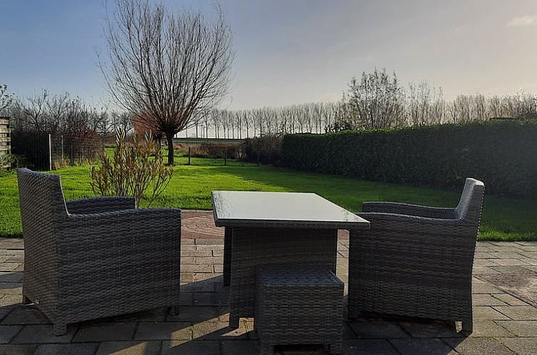 Huisje in Stavenisse