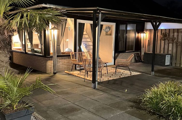 Vakantiehuis "Wellness-Ferienhaus"