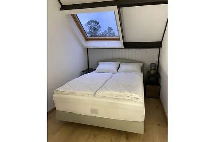 Vakantiehuis Wunderschön komplett modernisierter Bungalow.