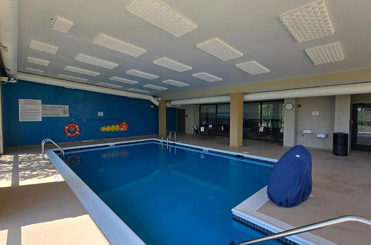 Hampton Inn & Suites Chicago Deer Park
