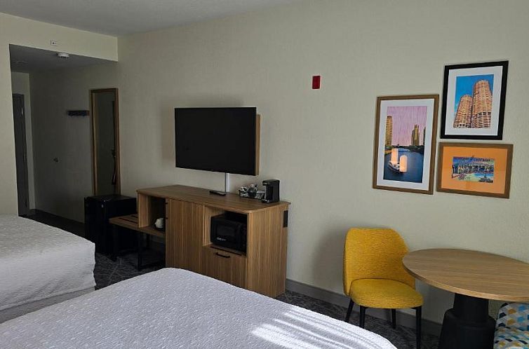 Hampton Inn & Suites Chicago Deer Park