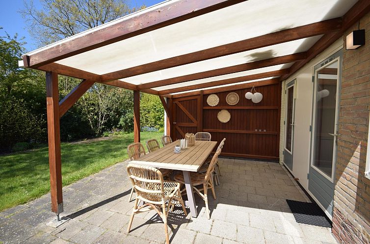 VZ1183 Vakantiebungalow in Oostkapelle