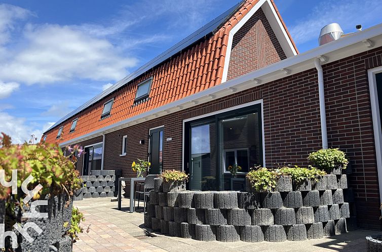 Vacation home ZE733 in Westkapelle with sunny terrace on Walcheren, Zeeland.
