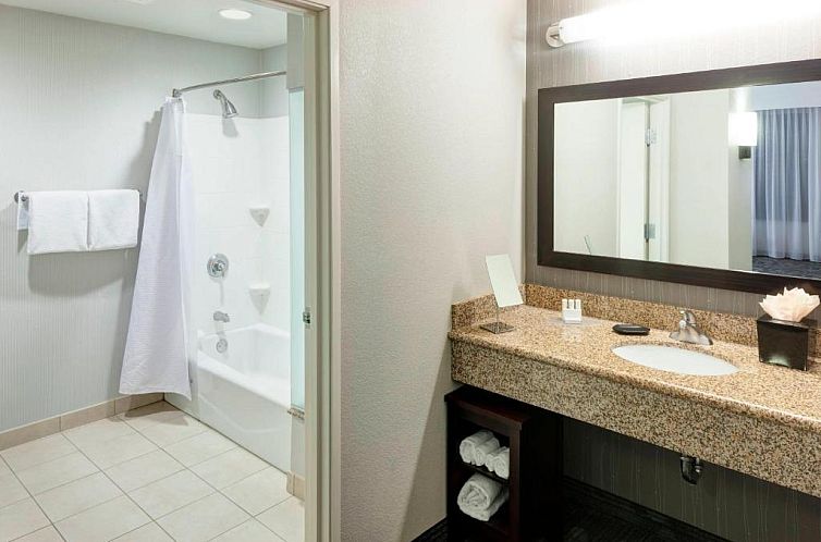 Courtyard by Marriott Franklin Cool Springs