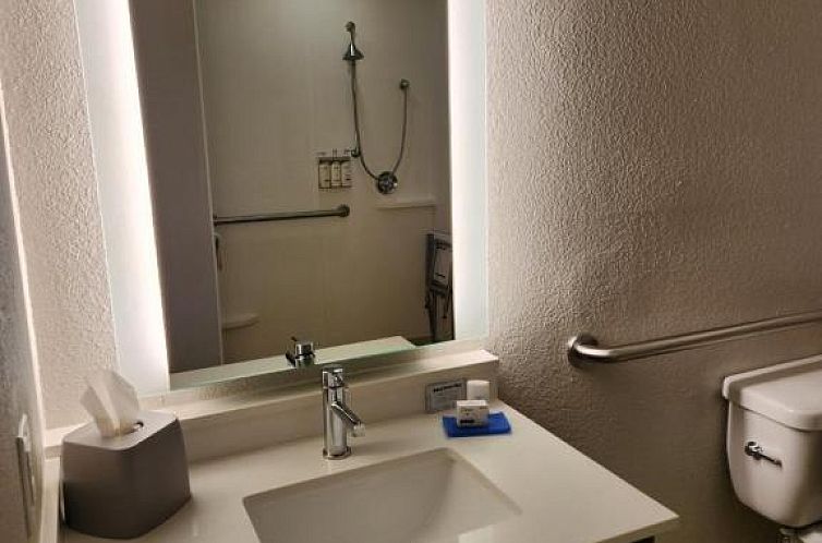 Holiday Inn Express Crystal River, an IHG Hotel