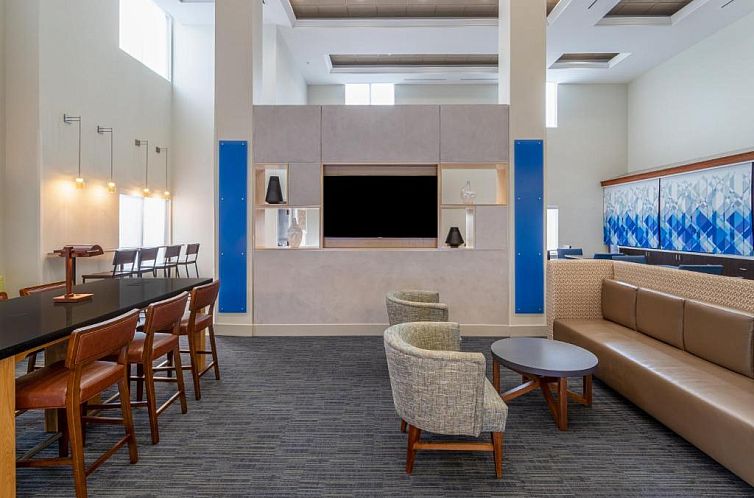 Holiday Inn Express Crystal River, an IHG Hotel