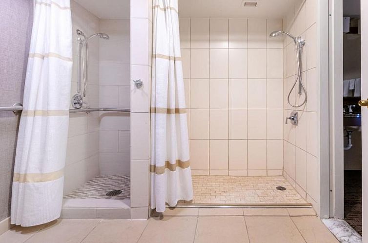 Chicago Marriott Suites Deerfield