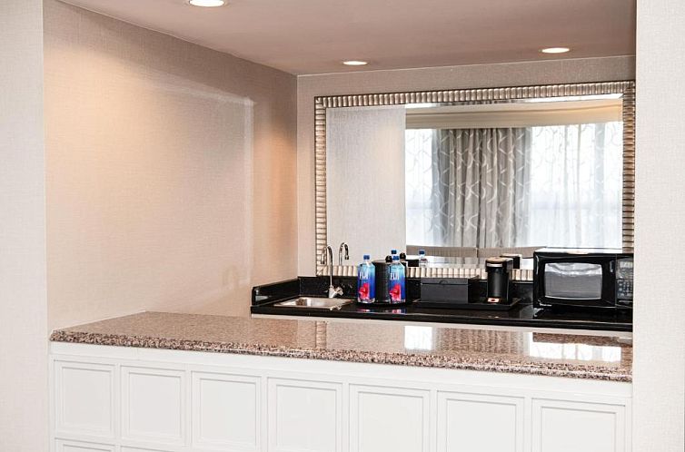 Chicago Marriott Suites Deerfield